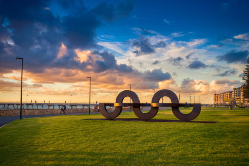 Corten Steel Landmark Sculpture – Rythm by Greg Johns, 800x210x210cm | ARTpark Australia
