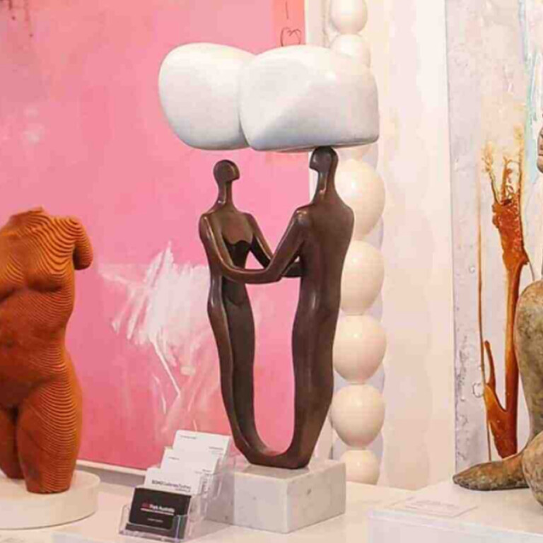 Bronze & Marble Figurative Sculpture – Heads In The Clouds by Larissa Smagarinsky, 63x30x13cm - view 2