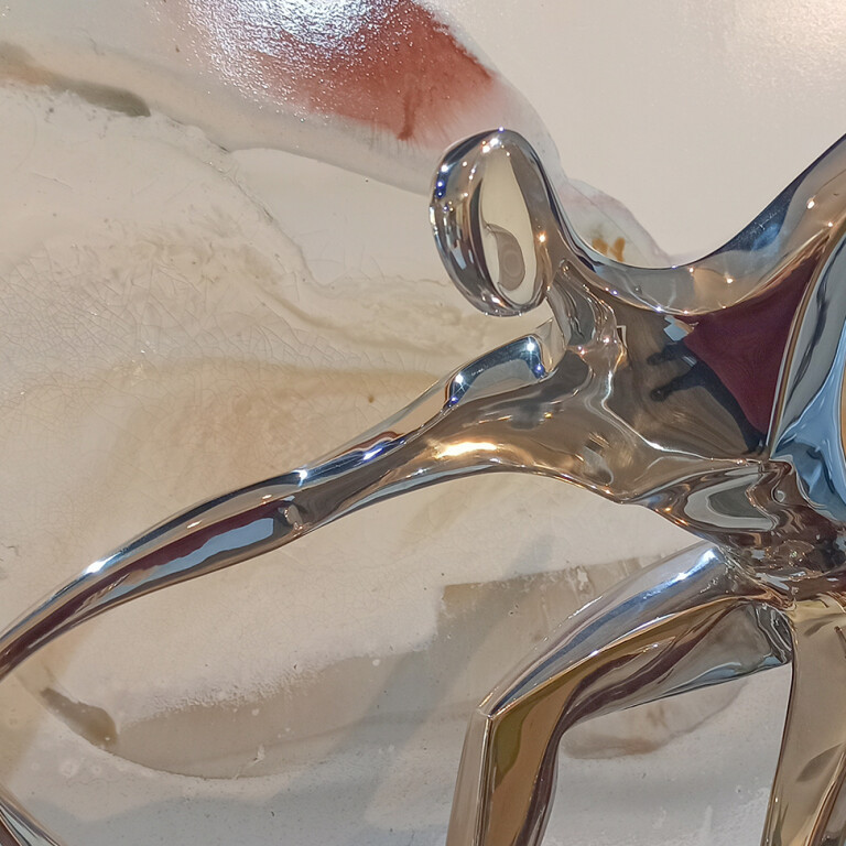 Stainless Steel Figurative Sculpture – The Song by Larissa Smagarinsky, 100x63x35cm - view 6