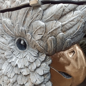 cockatoo bird sculpture in bronze