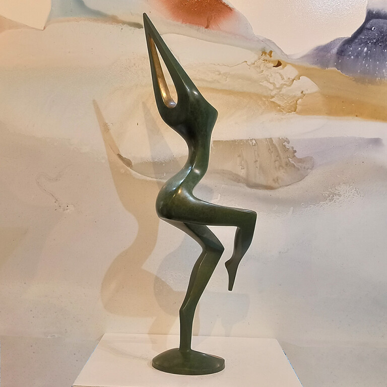 Bronze Figurative Sculpture – Dance Movement by Larissa Smagarinsky, 76cm - view 4