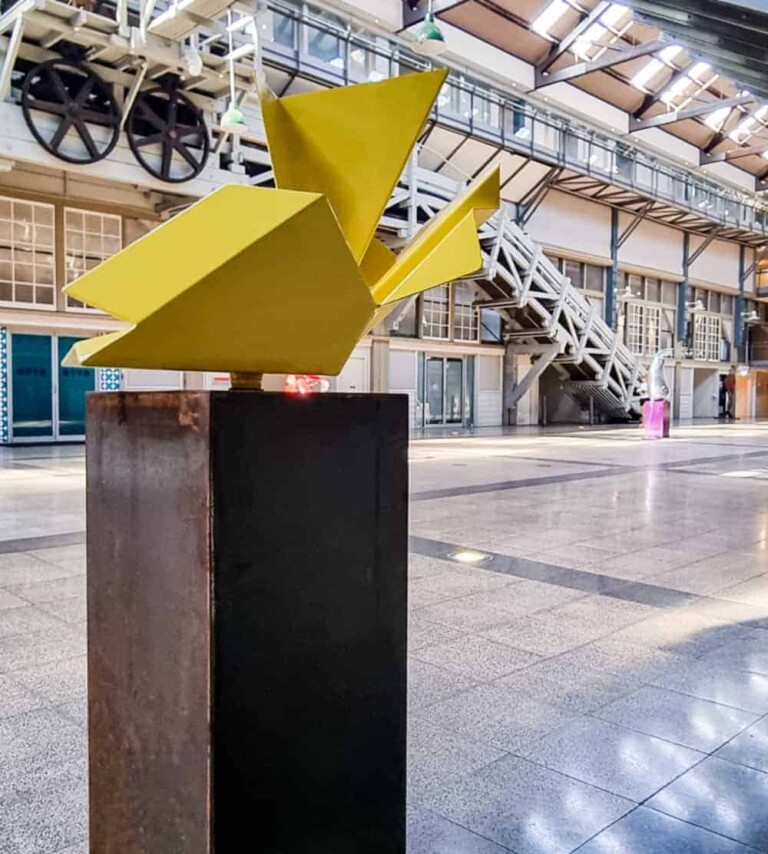 Powder-Coated Steel Abstract Sculpture – Evolution II by Michelle Klisowski, 160x100x70cm - view 5