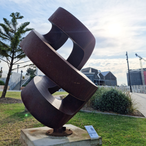 Corten Steel Landmark Sculpture – Guardian by Greg Johns, 5m | ARTpark Australia