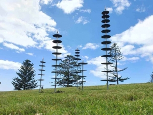 totem garden sculpture