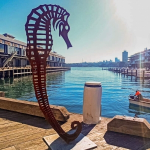 sea horse ocean beach sculpture