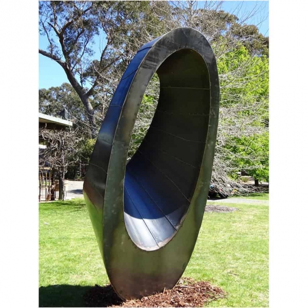 Elipse-corten,outdoor,landmark-david-ball-australian-sculpture