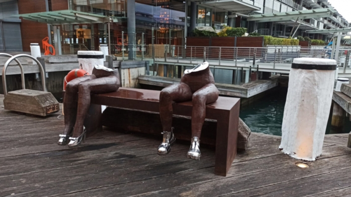 nicole-allen bums on seats_out door people sculpture public art