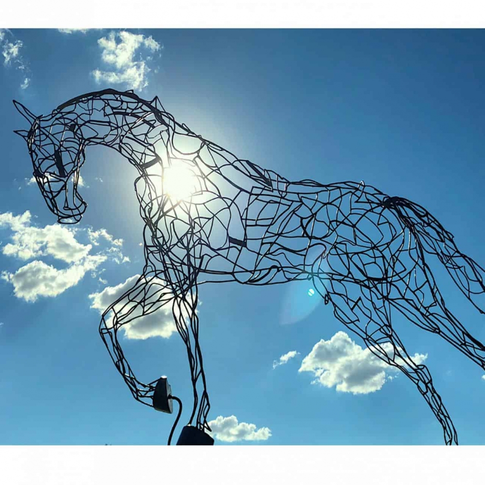 steel horse sculpture