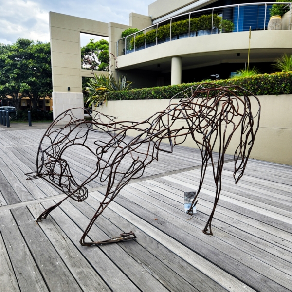 steel metal horse sculpture