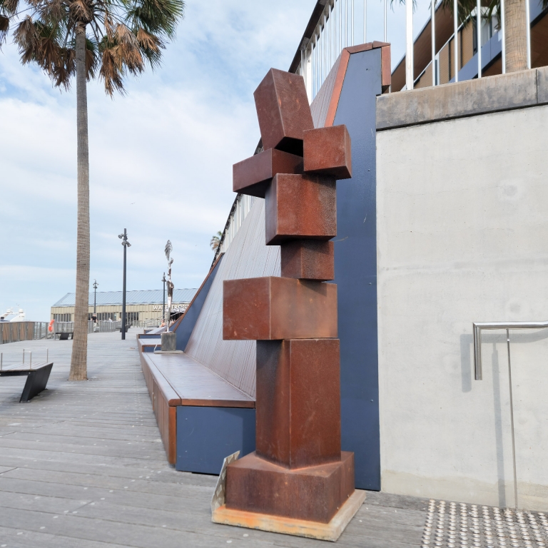 Corten Steel Landmark Sculpture – CubeStack #18 by Alex Scheibner, 225x66x55cm - view 3