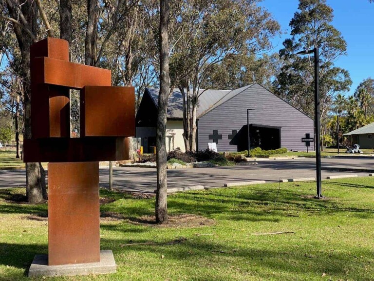 Corten Steel Landmark Sculpture – CubeStack 19 by Alex Scheibner, 300x66x55cm - view 2