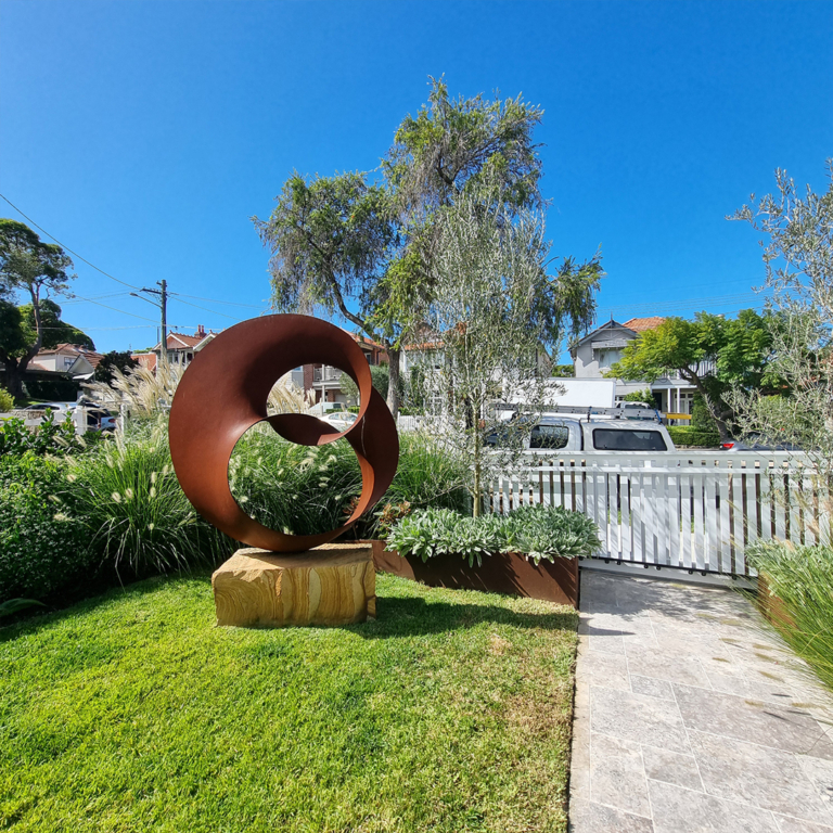 Corten Steel Round Garden Sculpture – Venda by Ben Storch, 150cm - view 2