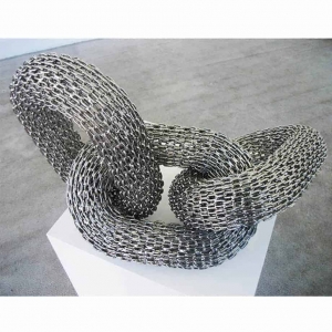 chain link sculpture interior