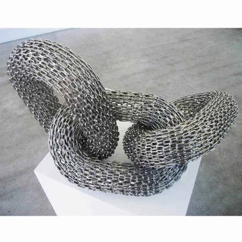 Stainless Steel Chain-Link Sculpture – Link 3 by Michael Van Dam, 75x34x34cm | ARTpark Australia