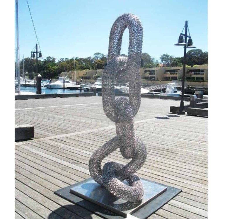 Stainless Steel Chain-Link Sculpture – Link 5, B link by Michael Van Dam, 220x90x80cm - view 2