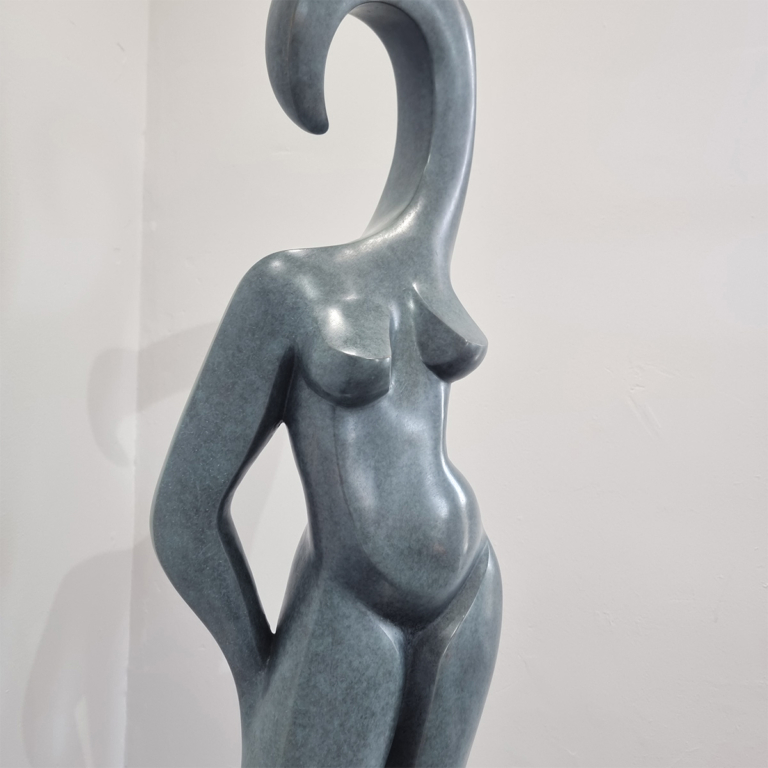 Bronze Figurative Sculpture – Modern Venus by Michael Vaynman, 176x30x26cm - view 4