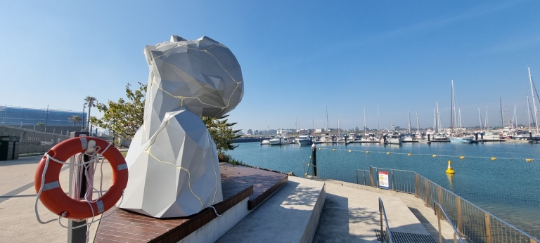 Aluminium Landmark Sculpture – Kin by Edison Chen, 300x200x200cm - view 10
