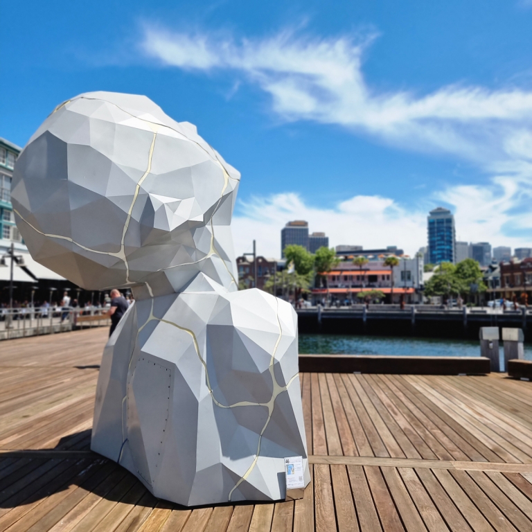 Aluminium Landmark Sculpture – Kin by Edison Chen, 300x200x200cm - view 6