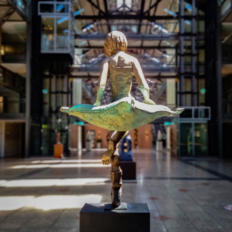 Bronze Figurative Sculpture – Soft Landing by Stephen Glassborow, 180x50x55cm - view 7