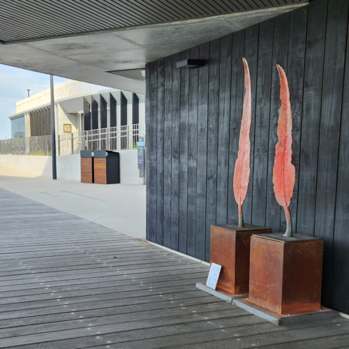 Bronze Leaf Sculpture – Eucalypts by Stephen Glassborow, 170cm & 150cm | ARTpark Australia