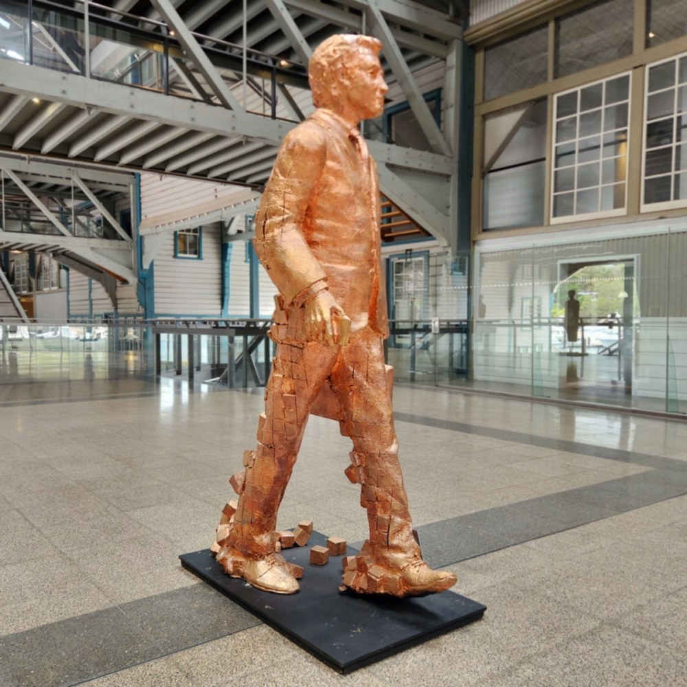 bronze business figure sculpture