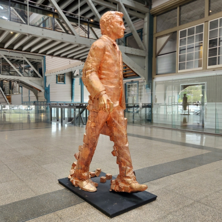 Body Corporate by Stephen Glassborow - Bronze interior sculpture, 2.2m - view 4