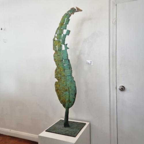 Bronze Leaf Sculpture – Loose Leaf by Stephen Glassborow, 170cm | ARTpark Australia