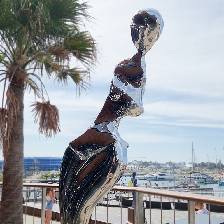 Bathing Woman-Swaying 2.6m by Hugh McLachlan - Stainless steel garden sculpture - view 3