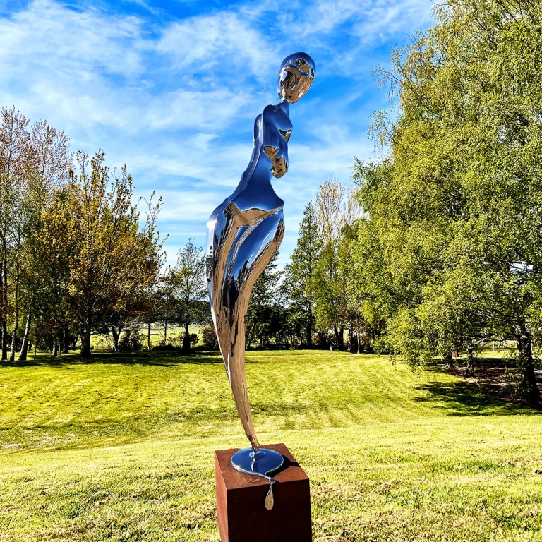Bathing Woman-Swaying 2.6m by Hugh McLachlan - Stainless steel garden sculpture - view 6