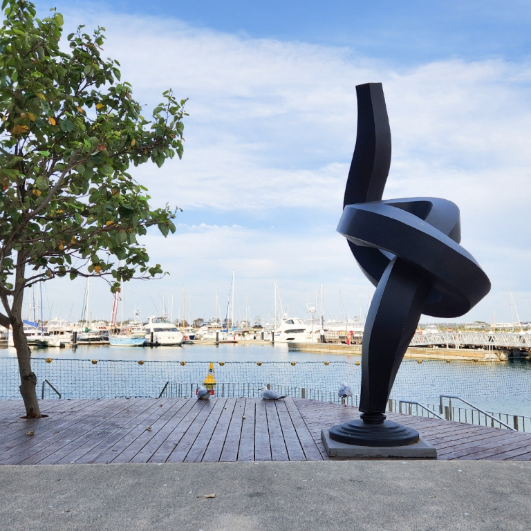 Aluminium Landmark Sculpture – Grace by Martin George, 235x90x85cm