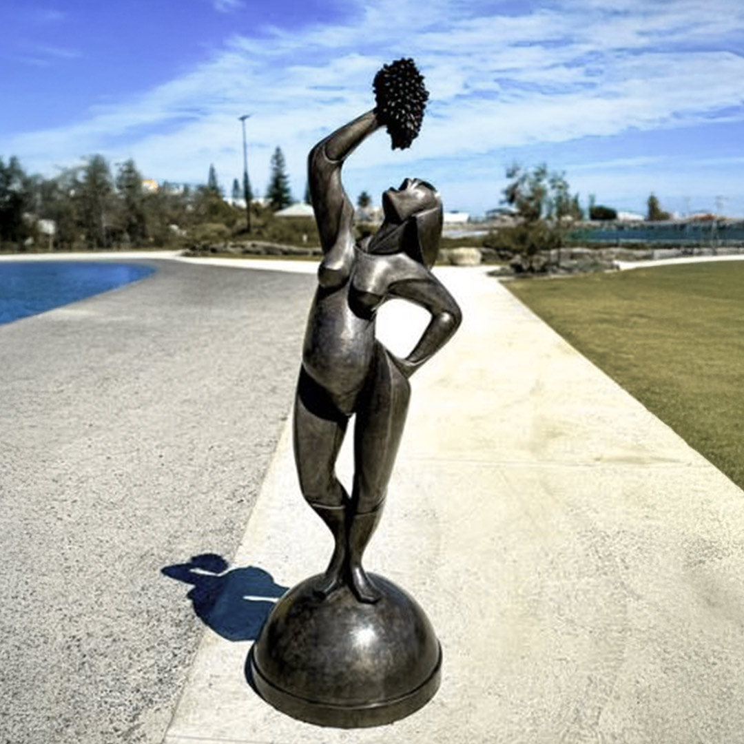garden sculpture outdoor sculpture