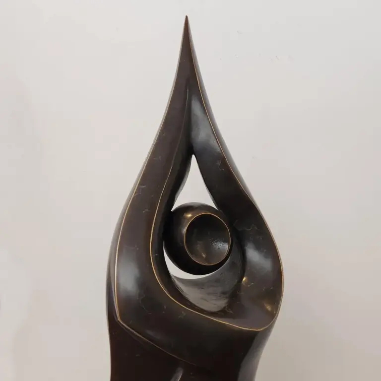 Bronze Figurative Sculpture – Entwined by Michael Vaynman, 150x26x26cm - view 10