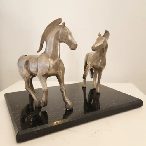 Bronze Horse Sculpture – First Meeting by Michael Vaynman, 25x35x25cm | ARTpark Australia