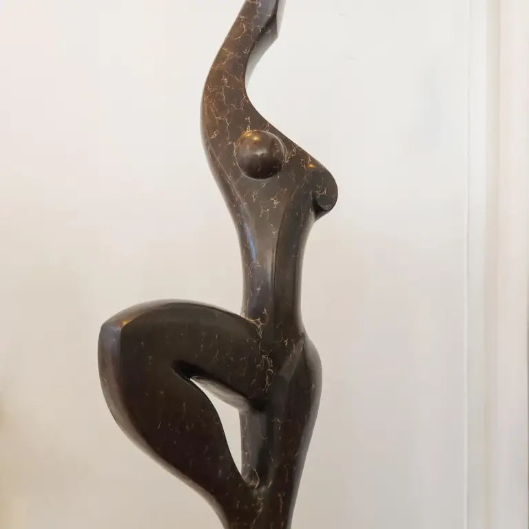 Bronze Figurative Sculpture – Victory by Michael Vaynman, 183x45x35cm - view 3