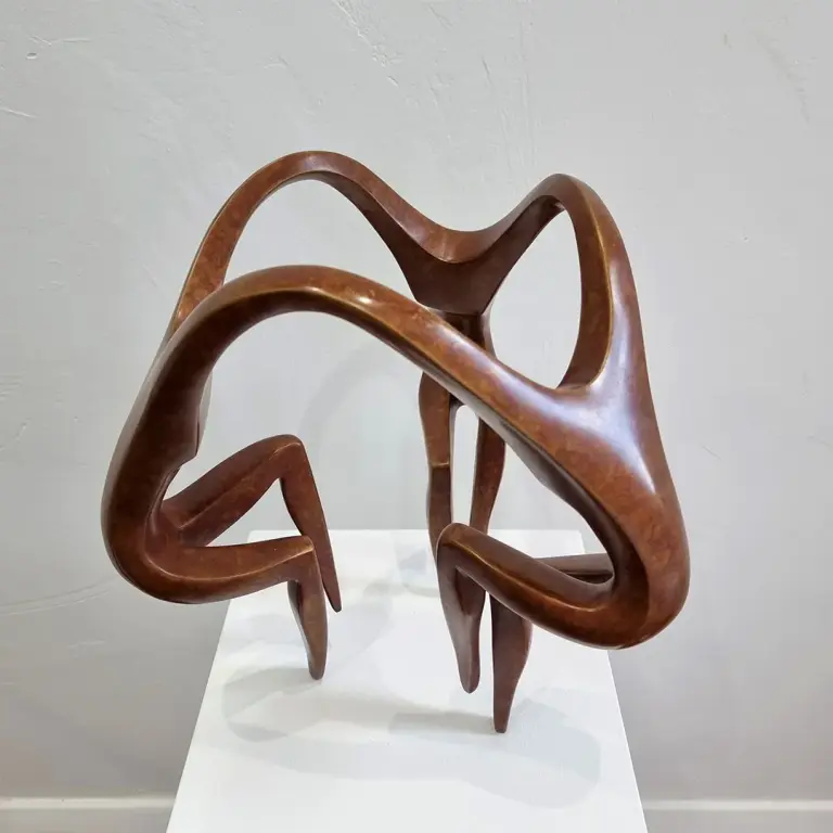 Bronze Figurative Sculpture – Dancers by Michael Vaynman, 35x35x45cm - view 3
