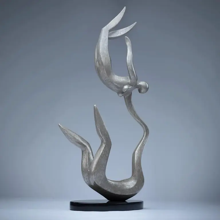 Bronze Figurative Sculpture – Hope by Michael Vaynman, 82x41x21cm - view 2