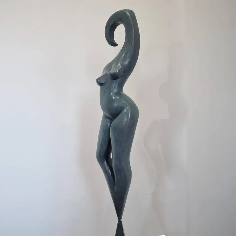 Bronze Figurative Sculpture – Modern Venus by Michael Vaynman, 160x30x26cm - view 7