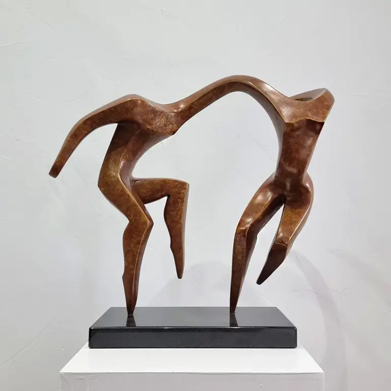 Bronze Figurative Sculpture – Rock n Roll by Michael Vaynman, 43x46x15cm