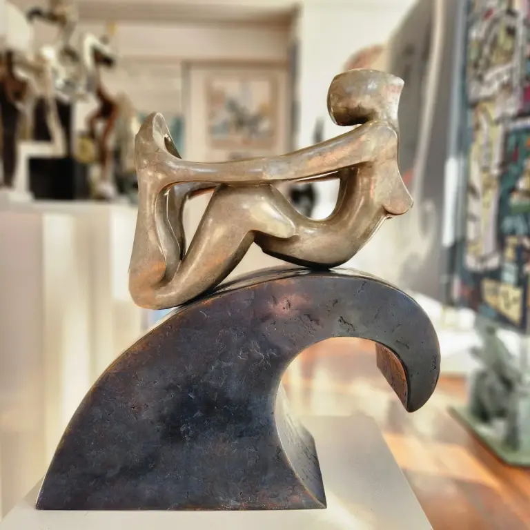 Bronze Figurative Sculpture – The Ark by Michael Vaynman, 51x25x25cm - view 3