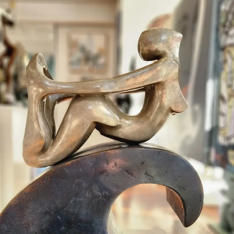 Bronze Figurative Sculpture – The Ark by Michael Vaynman, 51x25x25cm - view 7