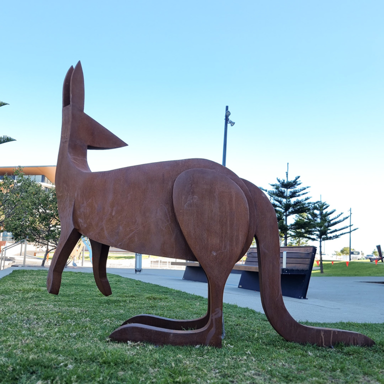 Corten Steel Kangaroo Sculpture – Startled by Jimmy Rix, 167x196x84cm - view 3