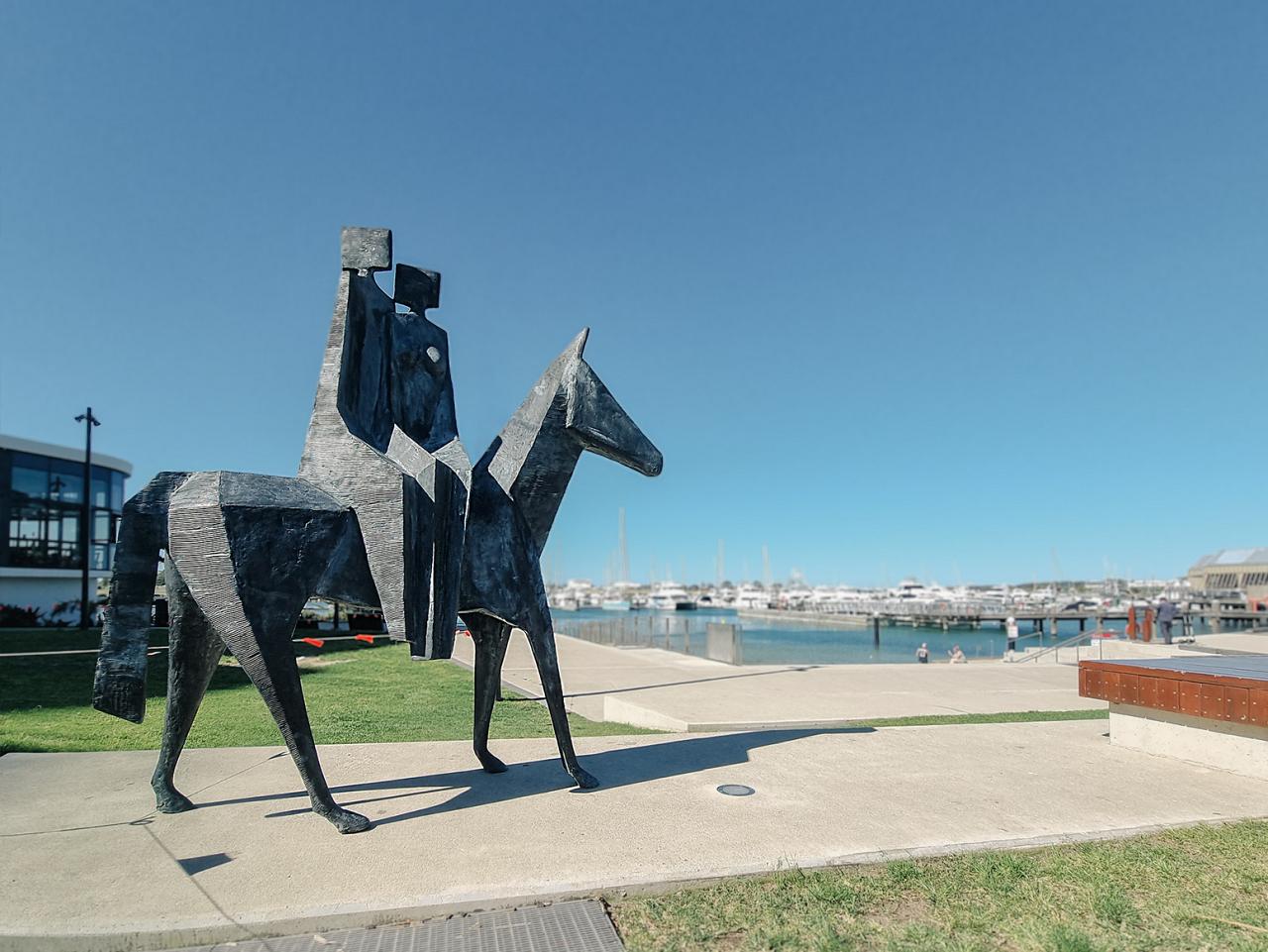 bescond horse sculpture in bronze