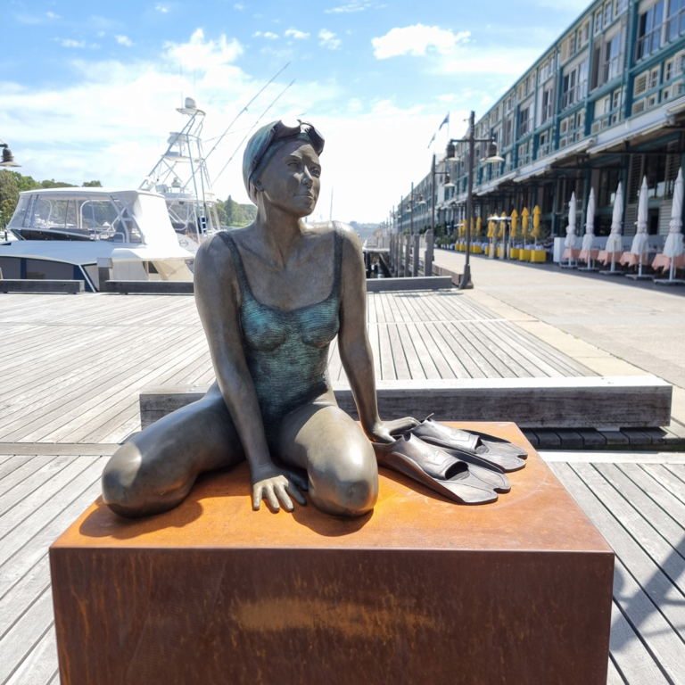 Bronze Swimmer Sculpture – High Tide by Mela Cooke, 65x70x51cm - view 3