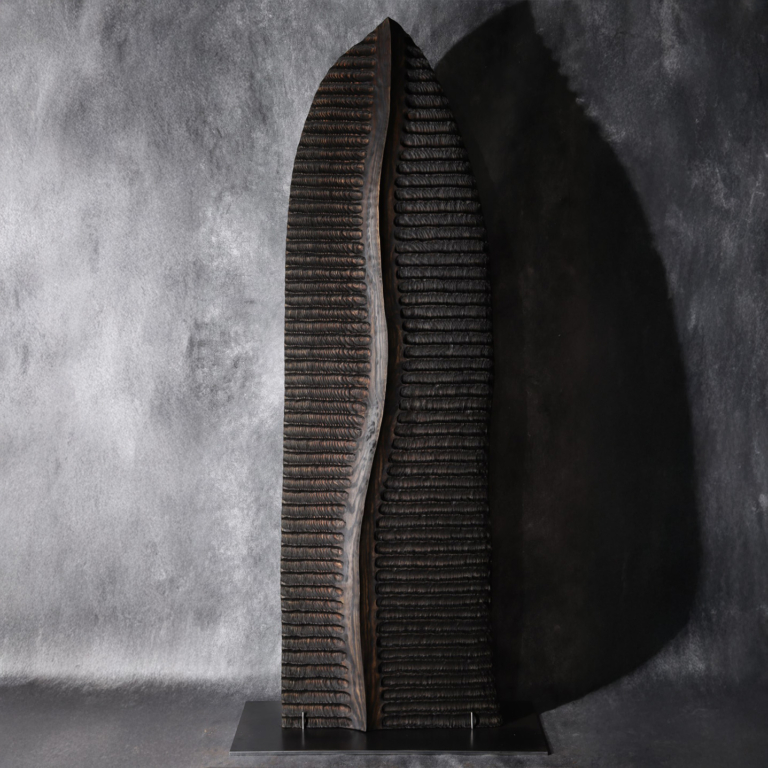 Timber Totem Sculpture – Doska by Lucas Guilbert, 220x70x15cm