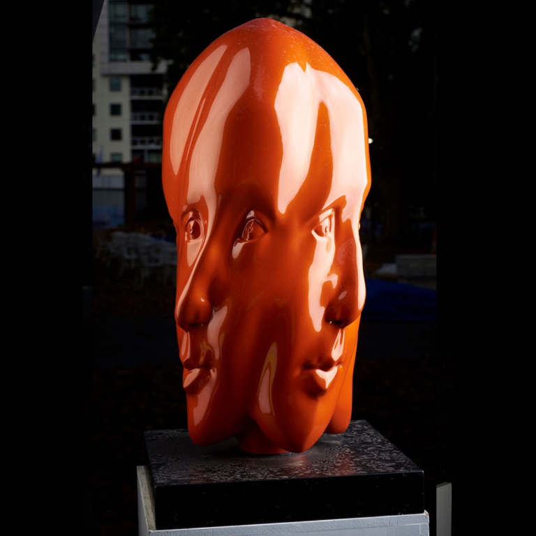 Fibreglass Figurative Sculpture – Woman by Sonia Payes, 60cm - view 2