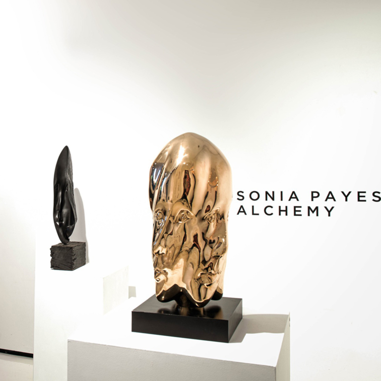 Fibreglass Figurative Sculpture – Woman by Sonia Payes, 60cm - view 7